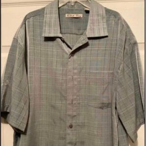 Mens short sleeve shirt